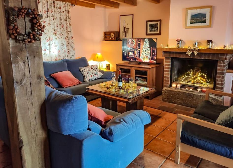 Otero de Bodos Casa Rural Tozolosolobos מראה חיצוני תמונה