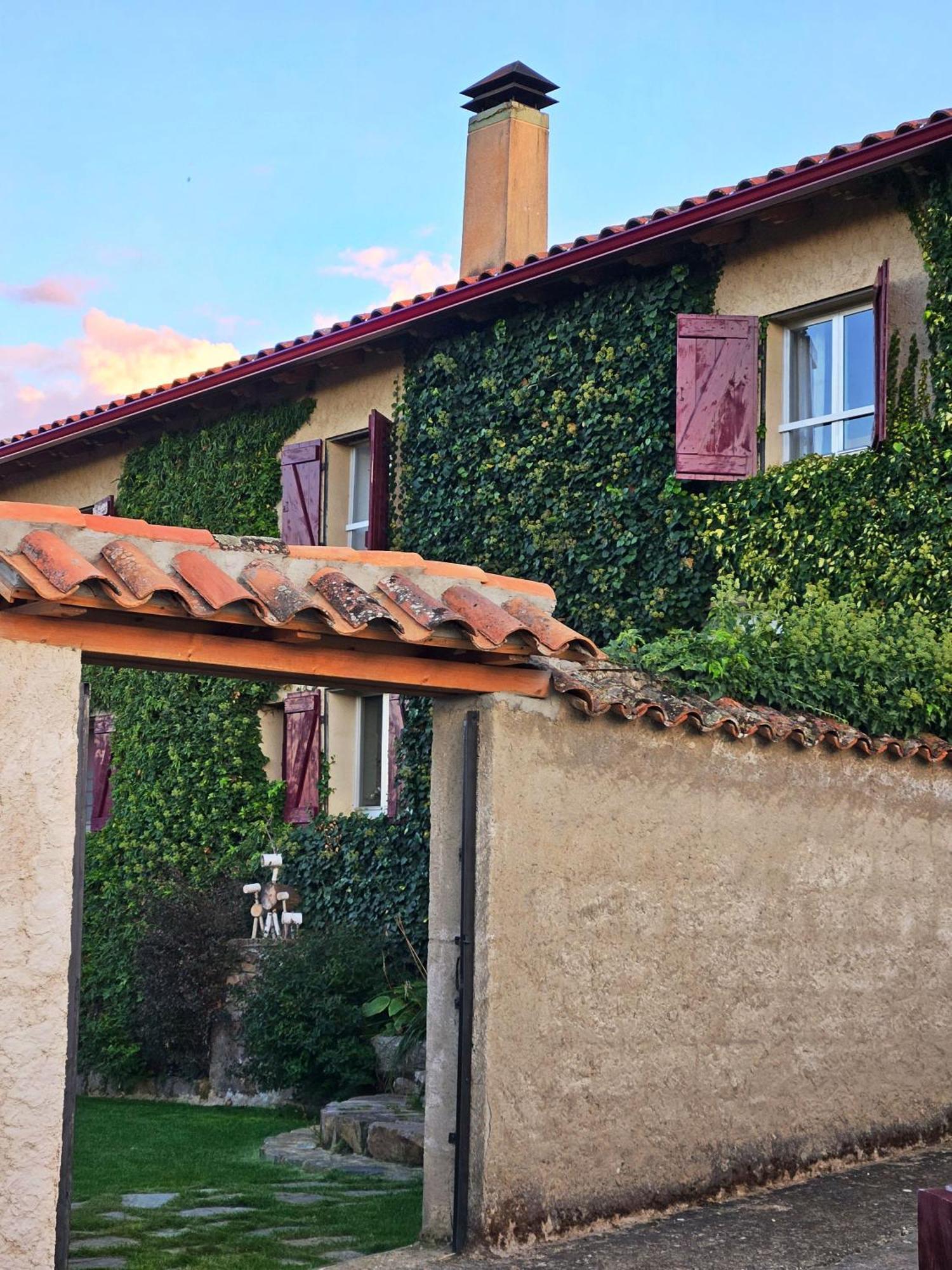 Otero de Bodos Casa Rural Tozolosolobos מראה חיצוני תמונה
